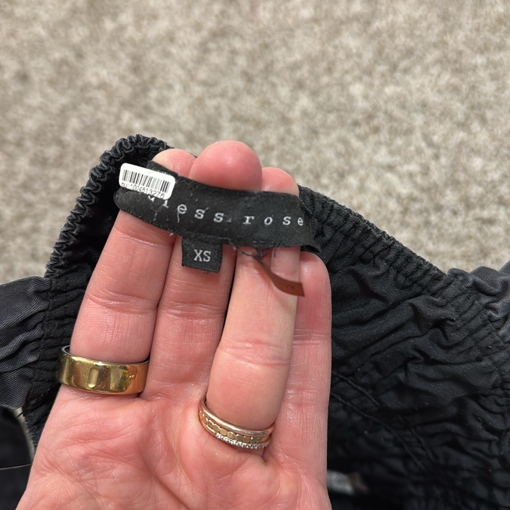 ENDLESS ROSE Women's Smocked Ruffle Top Size XS In Black - Picture 9 of 11